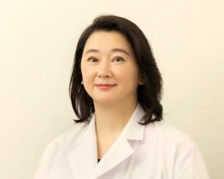 中島知賀子先生