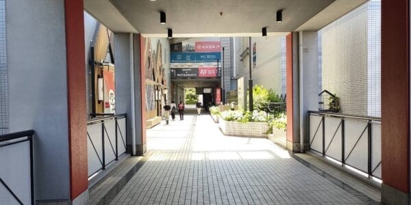 ベイタワーの通路