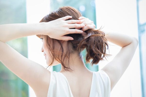 うなじ脱毛で失敗したくない…メリット・効果から後悔を防ぐコツまで